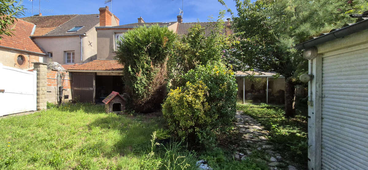 Maison à CLERY-SAINT-ANDRE