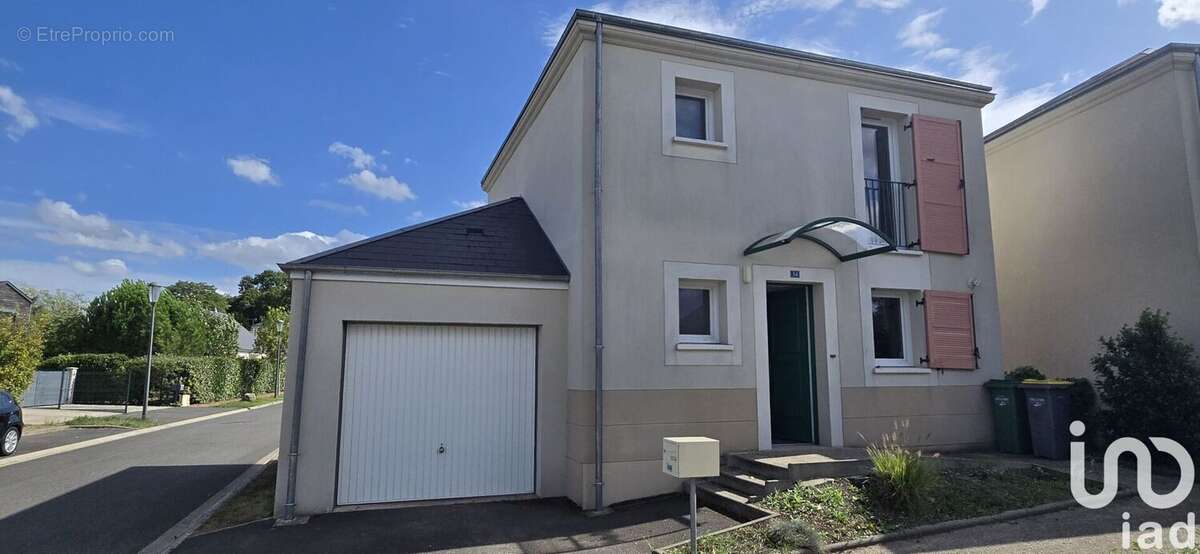 Photo 2 - Maison à SAINT-PRYVE-SAINT-MESMIN