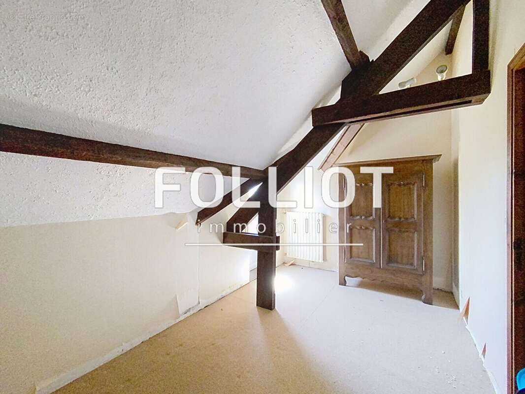 Maison en pierre à vendre / Jullouville - photo 8