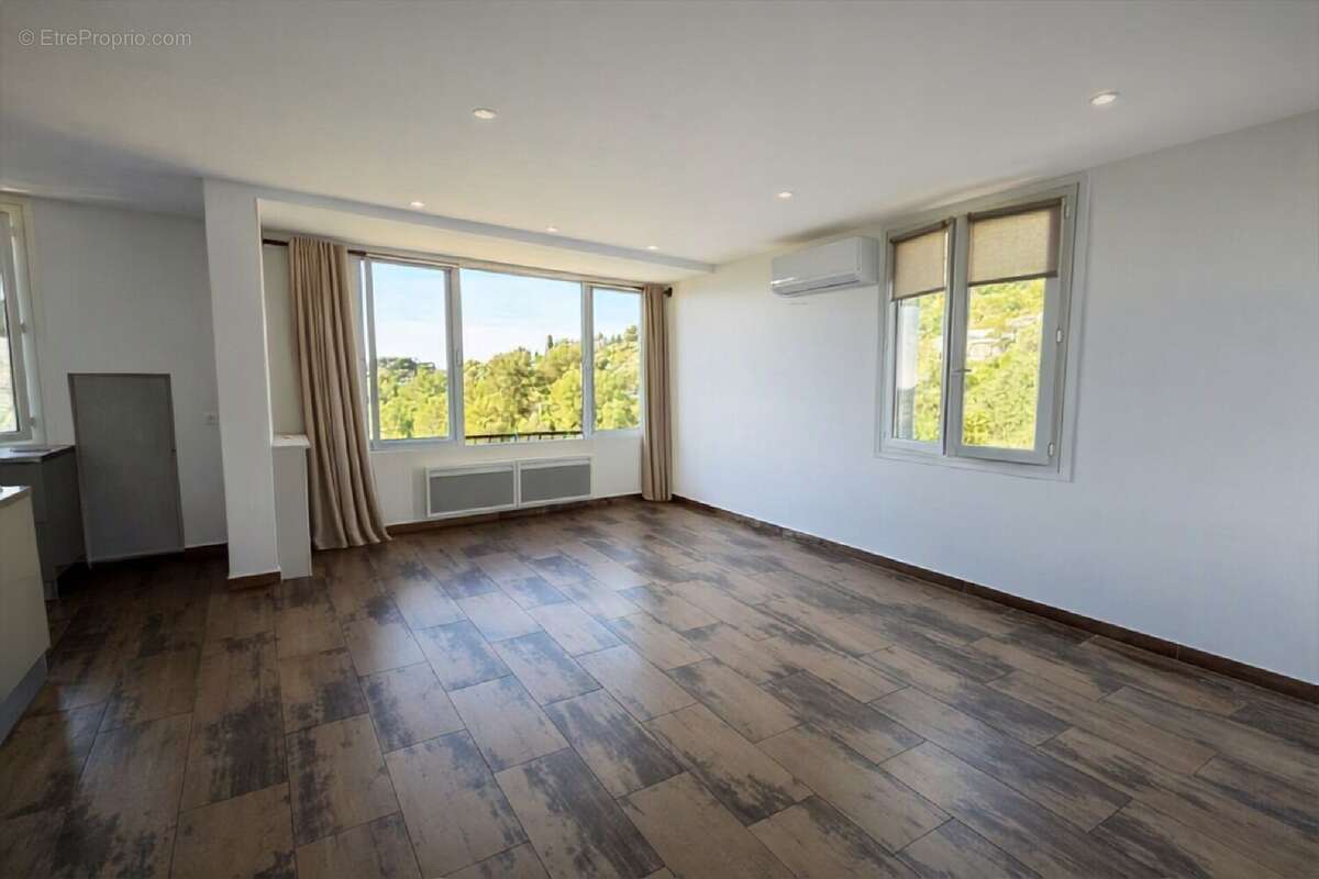 Appartement 56 m² à Falicon  - photo 2