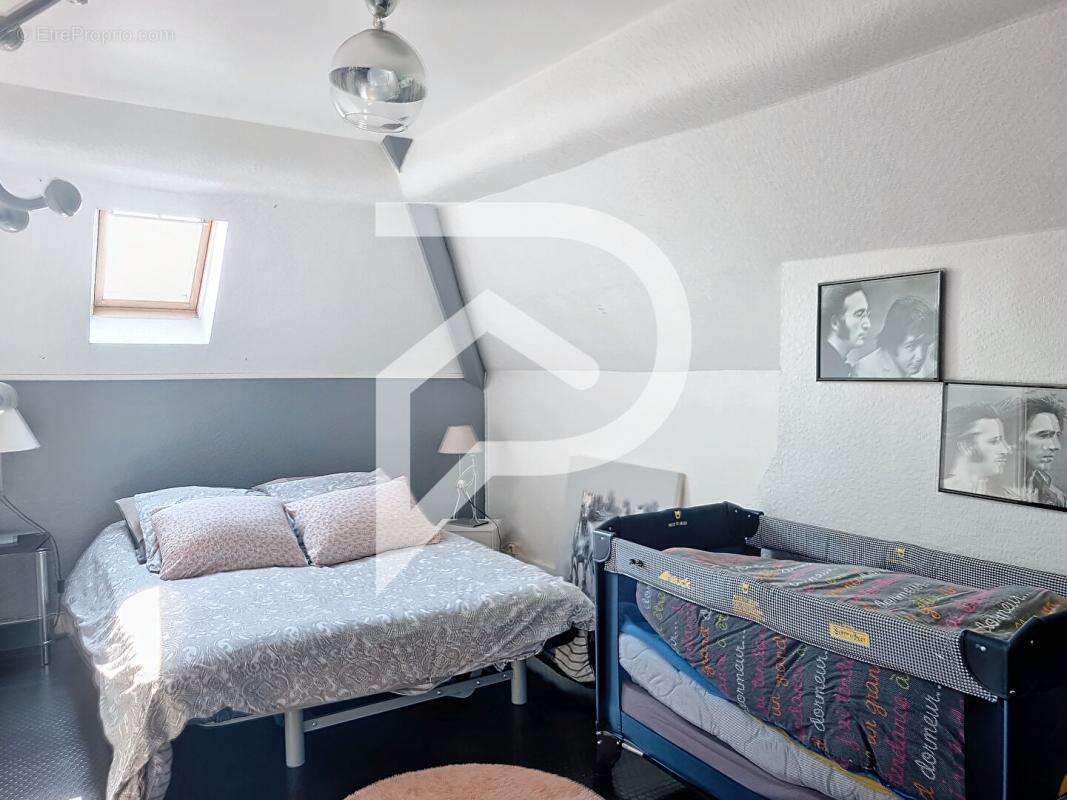 Maison à SAINT-ETIENNE-AU-MONT