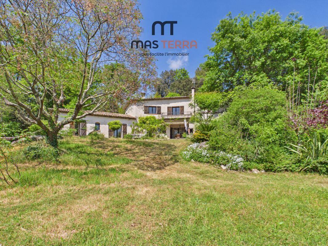 Maison à ROQUEFORT-LES-PINS