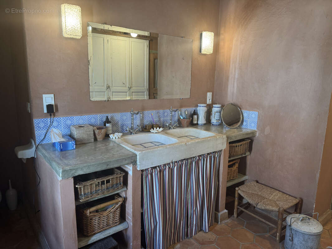 Maison à AIGUES-MORTES