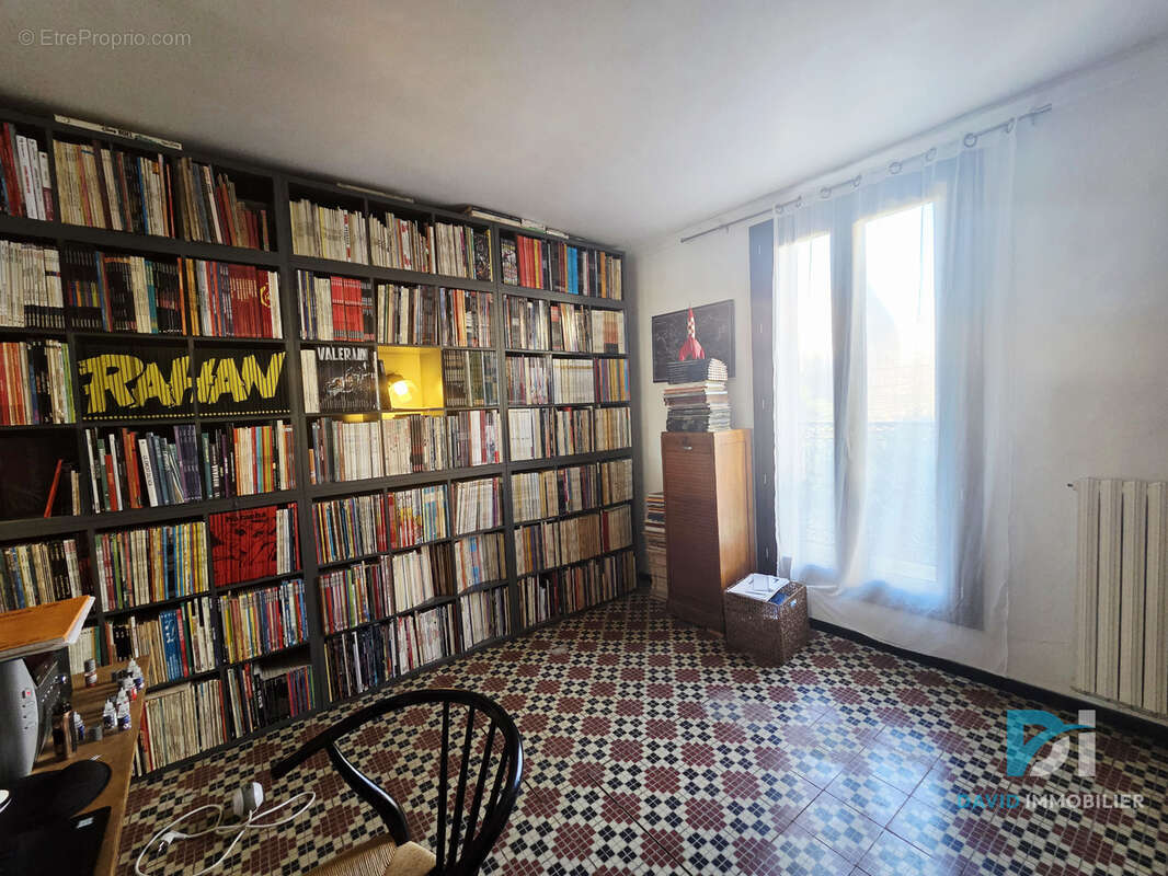 Maison à POUZOLLES