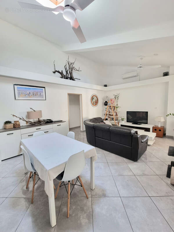 Maison à SAINTE-SUZANNE