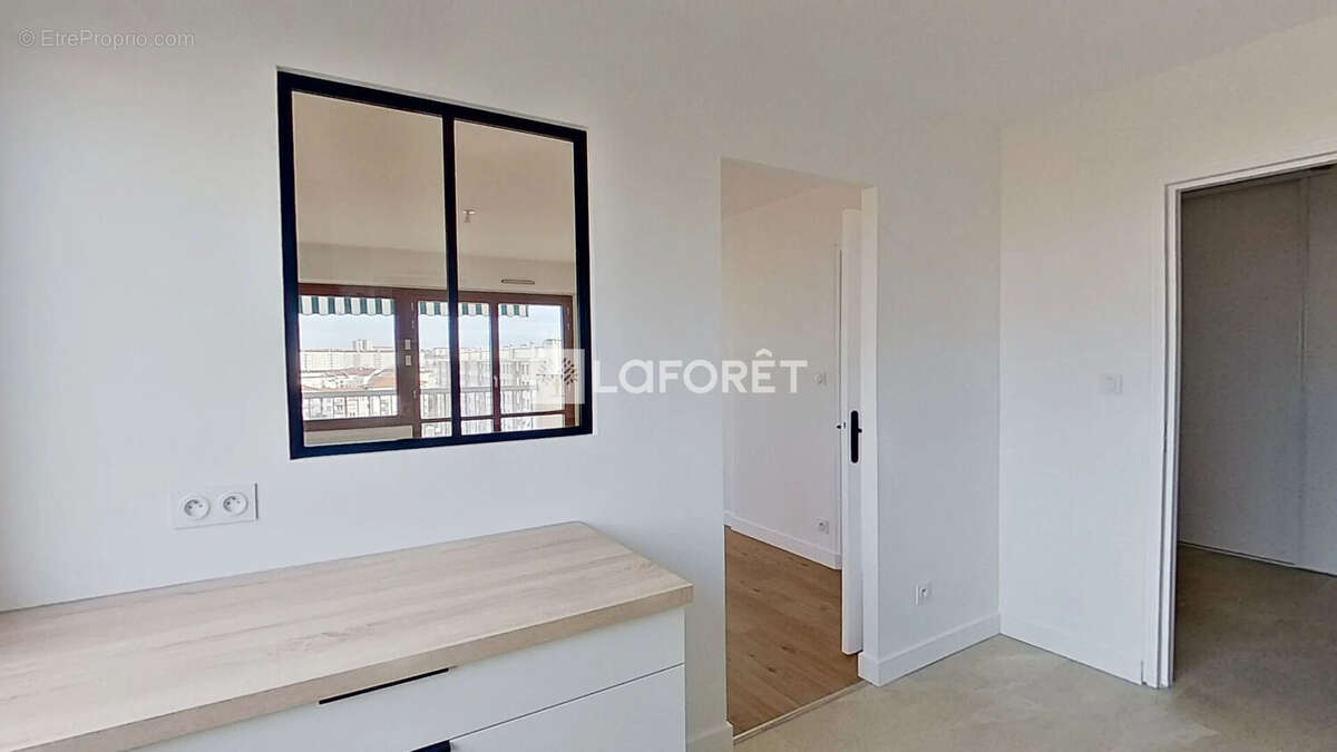 Appartement à LYON-8E