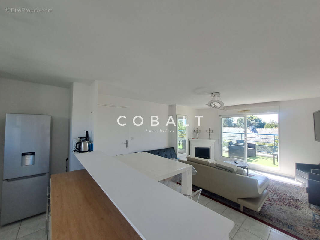 Appartement - 80 m2 - 2 chambres - Place de stationnement + Cave - Saint-Marc-sur-Mer - photo 3