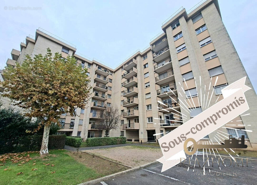 Appartement à LE BOURGET