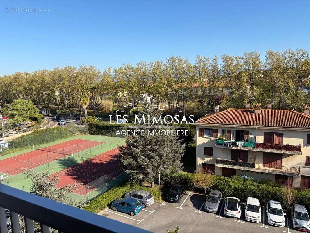 Appartement à FREJUS