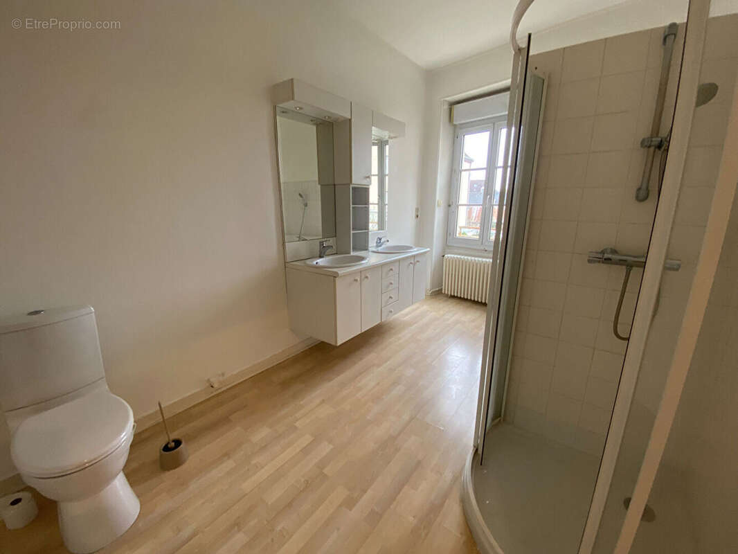 Maison à LA FERTE-BERNARD