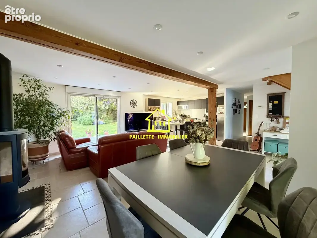 Maison 7 pièces 163 m² à vendre à Saint-Romain-De-Colbosc (76430) - photo 2