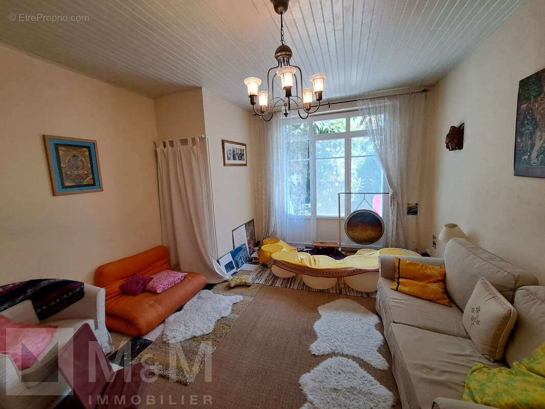 Maison avec terrain 2 ha - photo 4
