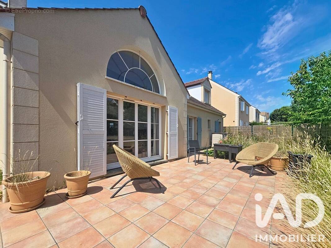 Photo 1 - Maison à LONGJUMEAU