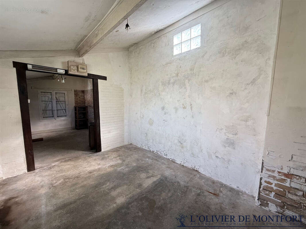 Dépendance à rénover de 2 pièce(s) 23 m² - photo 7
