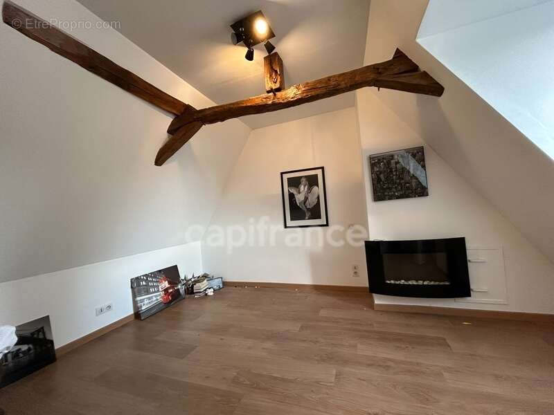 Maison à CHERVEIX-CUBAS