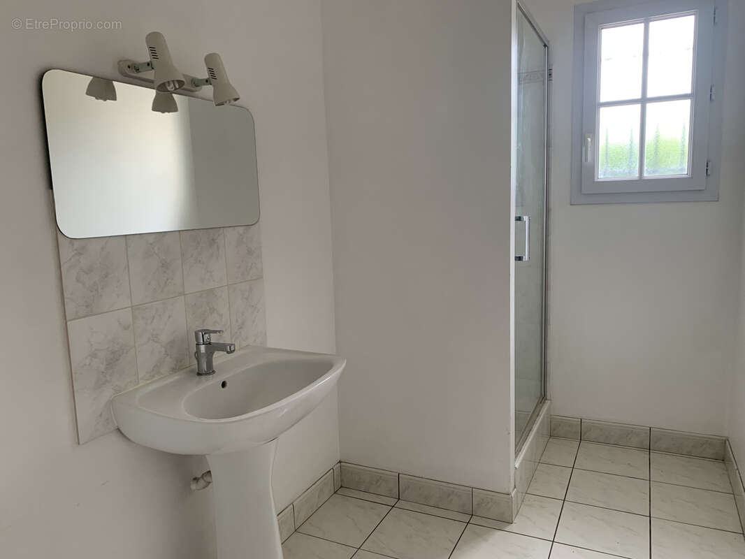 Amboise maison 5 Pièces de 132 M2  sur une parcelle de 625 M2 - photo 9