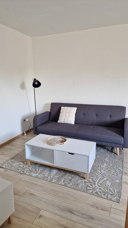 Maison à AVIRE