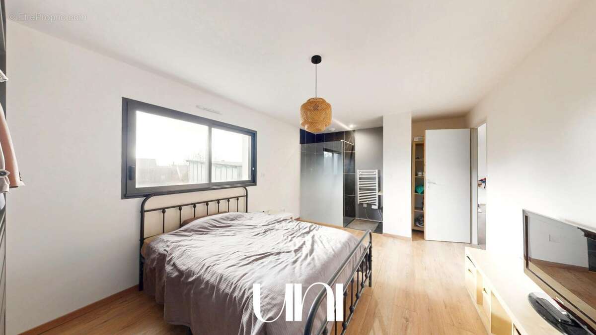 Maison à SAINT-MARTIN-DES-ENTREES