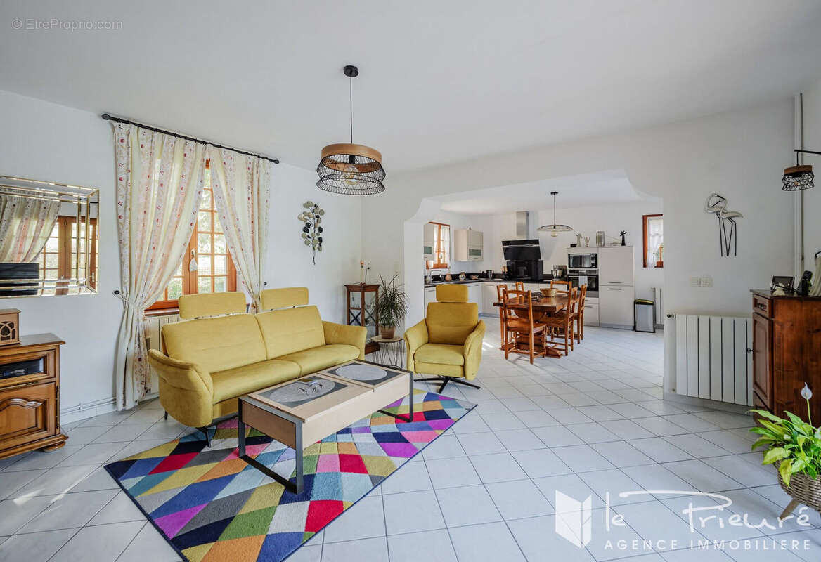 Maison à SAINT-BENOIT-DE-CARMAUX