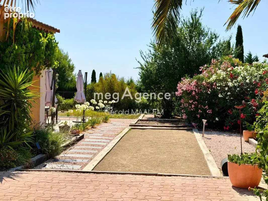 Maison de 140m² avec garage et piscine à Roquebrune-sur-Argens - photo 5