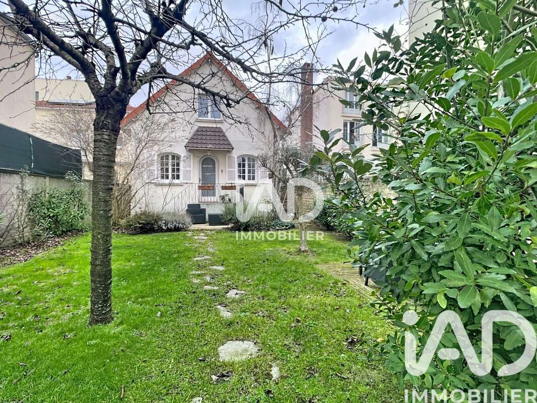 Photo 7 - Maison à SAINT-MAUR-DES-FOSSES