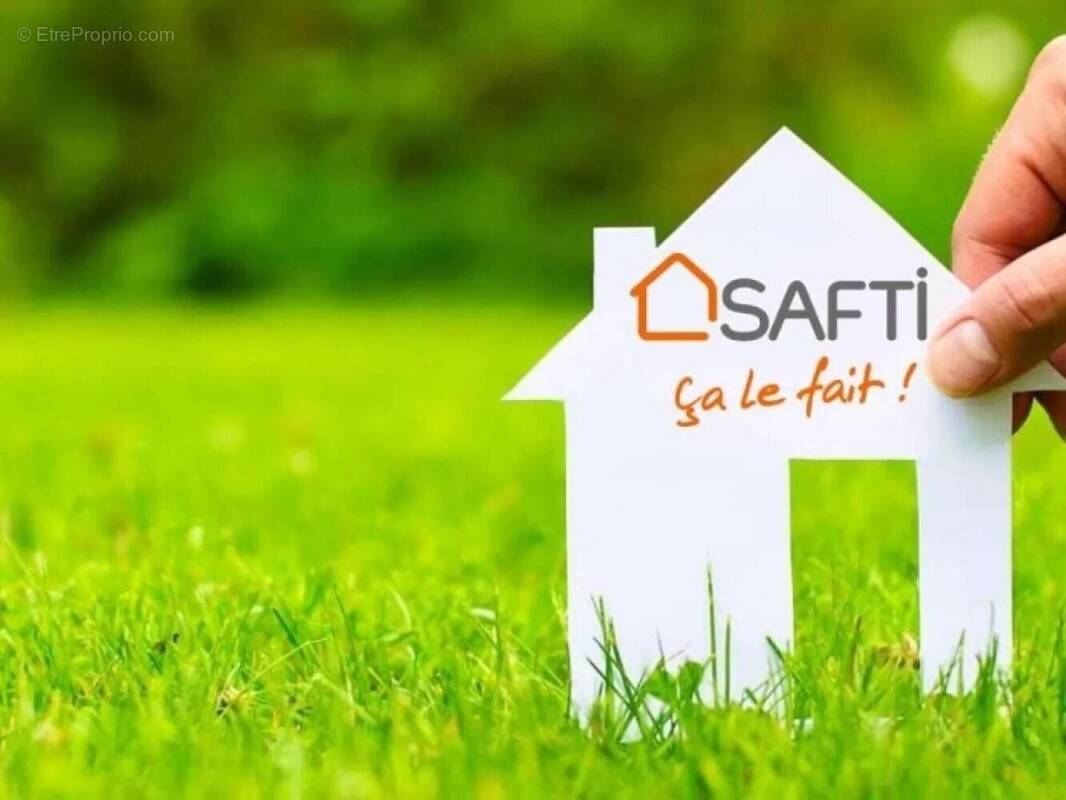 Photo 1 - Terrain à LES ORMES