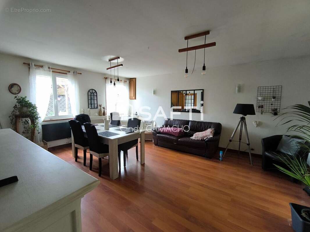Photo 3 - Maison à PISSY