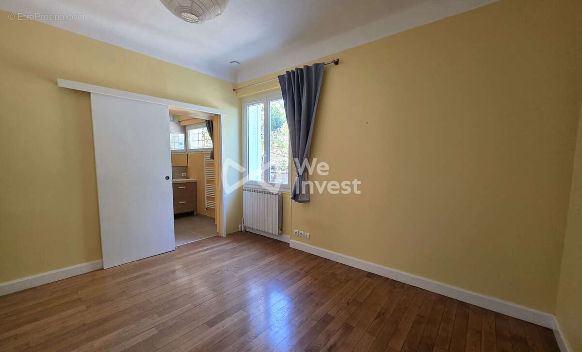 Maison à GUILHERAND-GRANGES