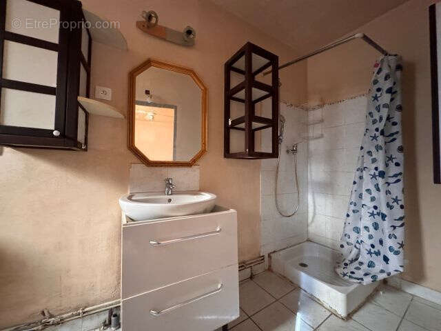 Maison à PEYROLLES-EN-PROVENCE