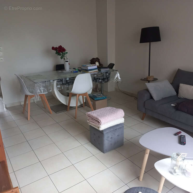 Maison à PAREMPUYRE