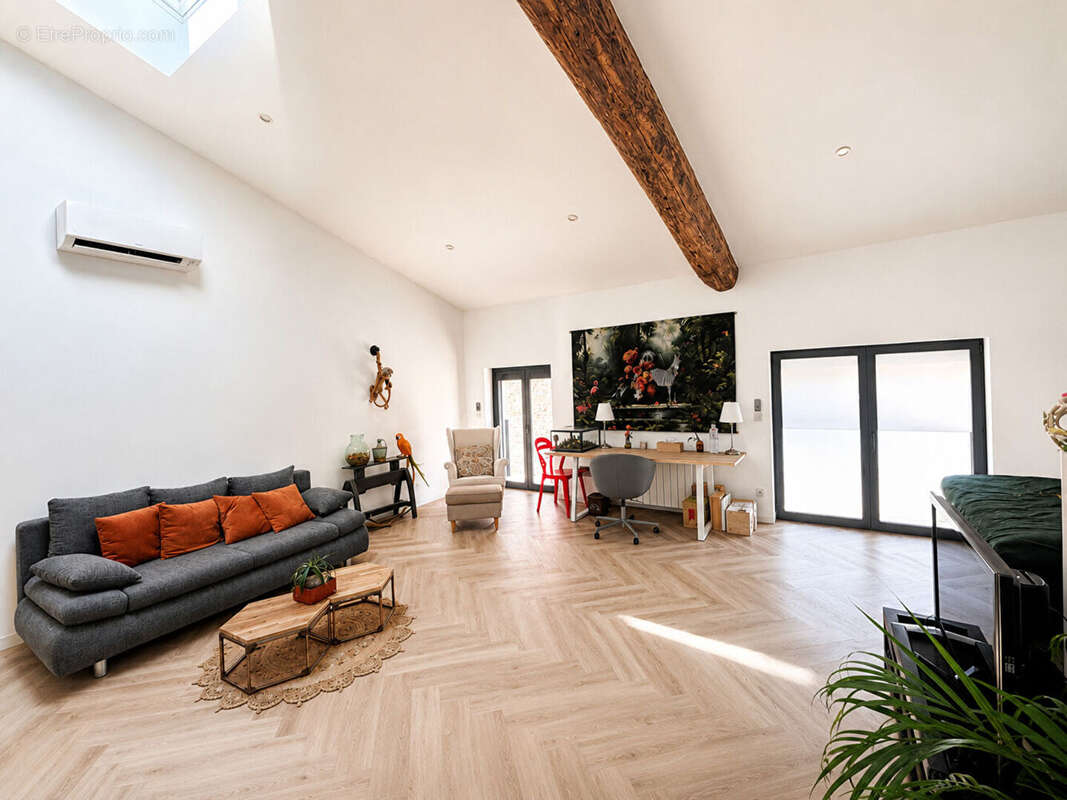 Maison Narbonne 7 pièce(s) 220 m2 - photo 4