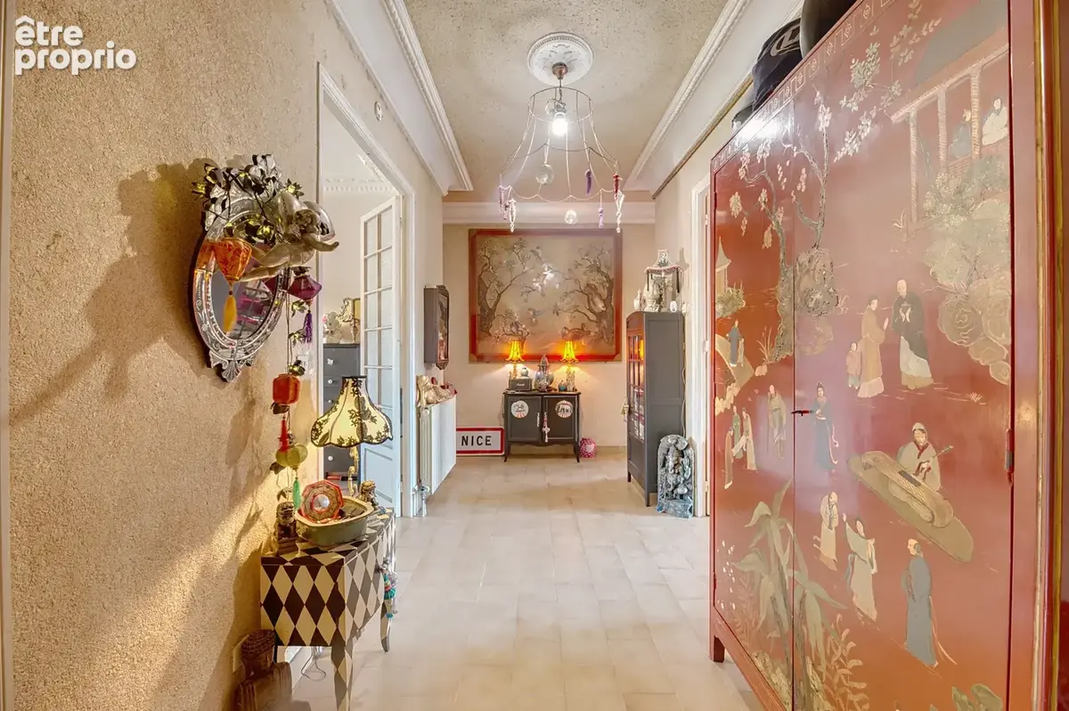Nice — Appartement bourgeois de 106,89 m2, 3m sous plafond - photo 8
