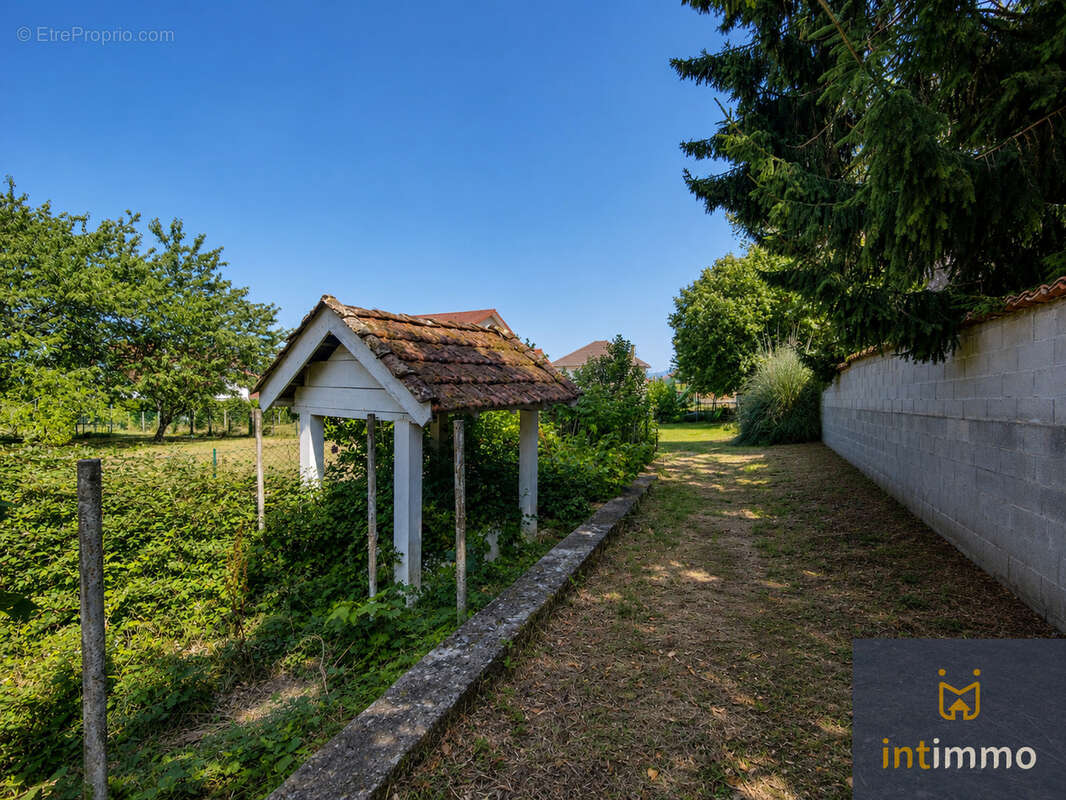 Maison dauphinoise à rénover au centre de Dolomieu - photo 18