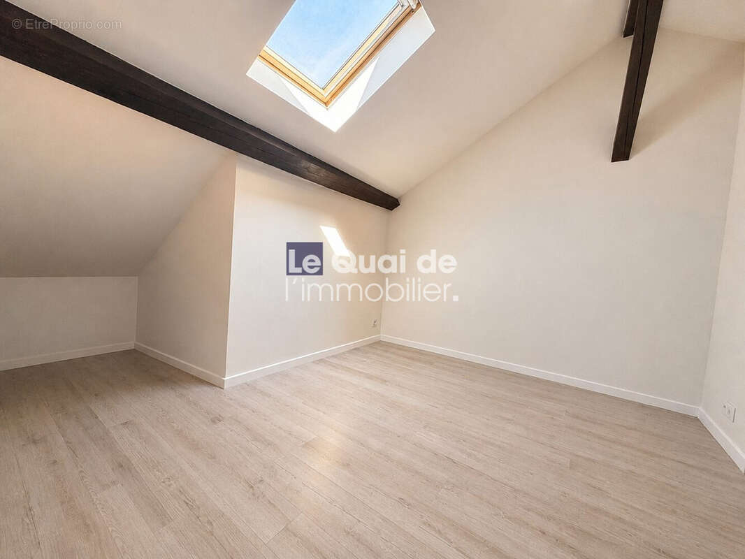 Appartement 35 m² à Villard-Bonnot  - photo 2