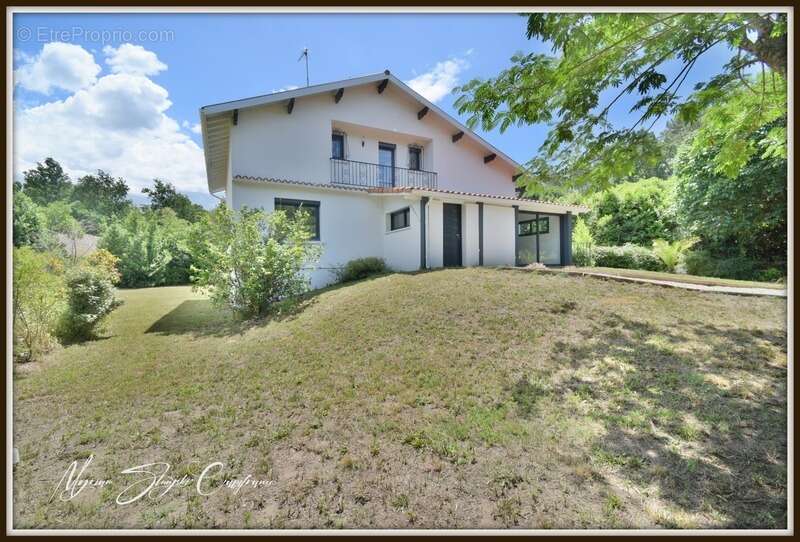 Maison à MOLIETS-ET-MAA
