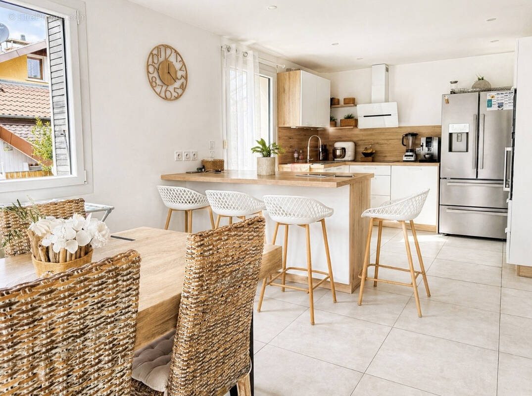 Appartement à MEYTHET