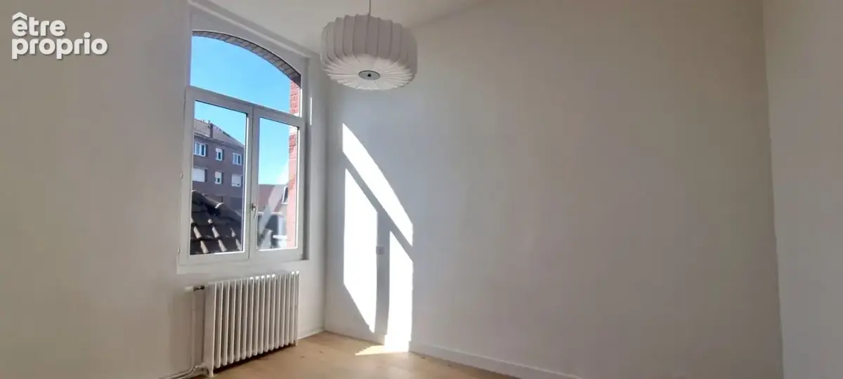 Appartement 84 m² à Lille  - photo 4