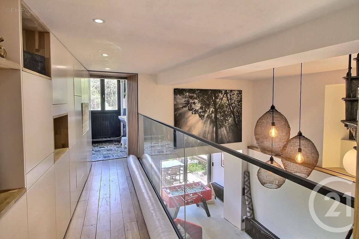 Maison à NEUVECELLE