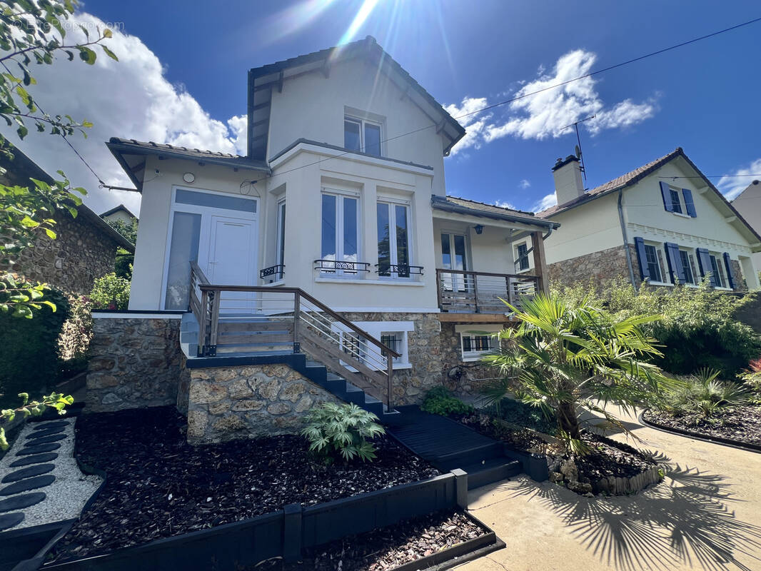 Maison à VILLEBON-SUR-YVETTE