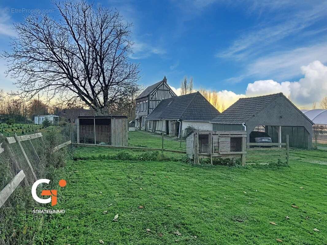 Maison à ALLOUVILLE-BELLEFOSSE