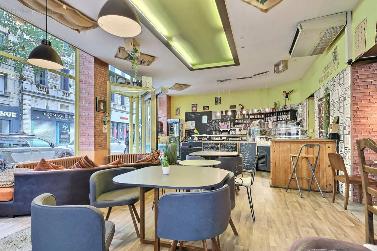 Commerce à SAINT-ETIENNE