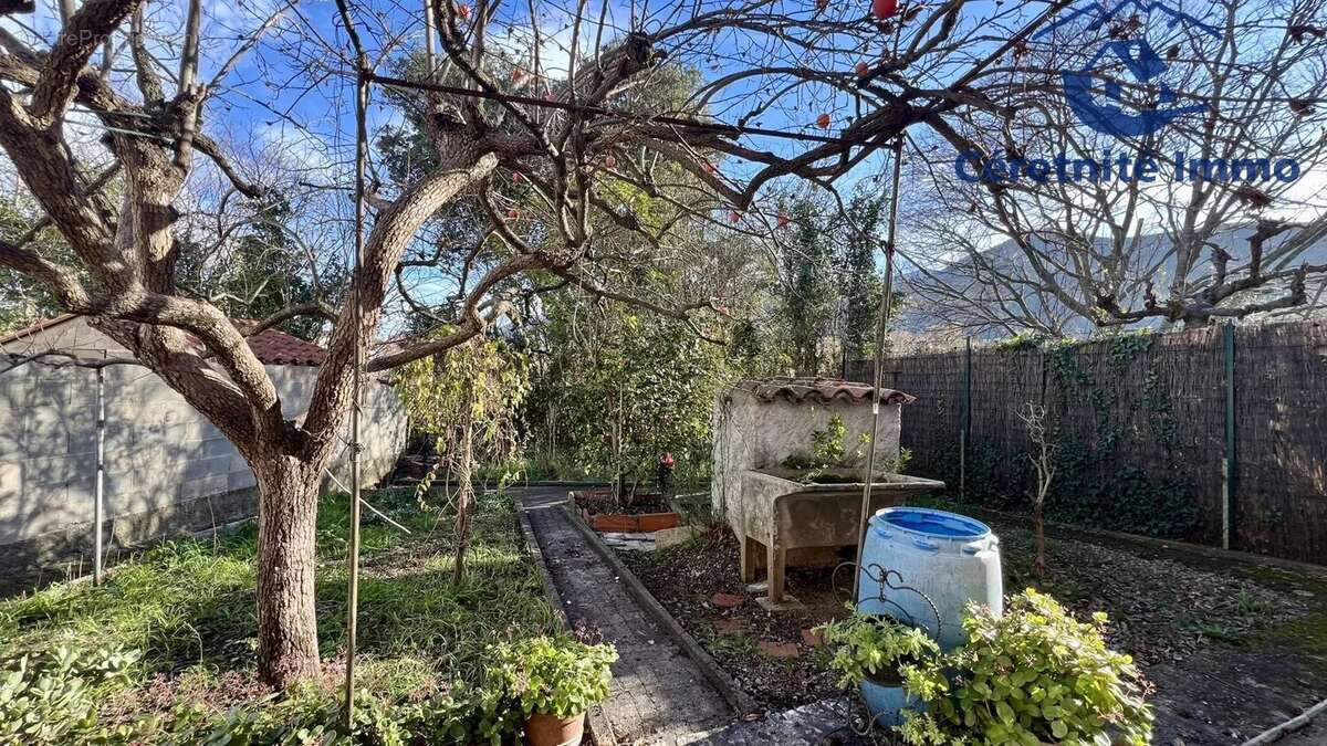 Maison à CERET