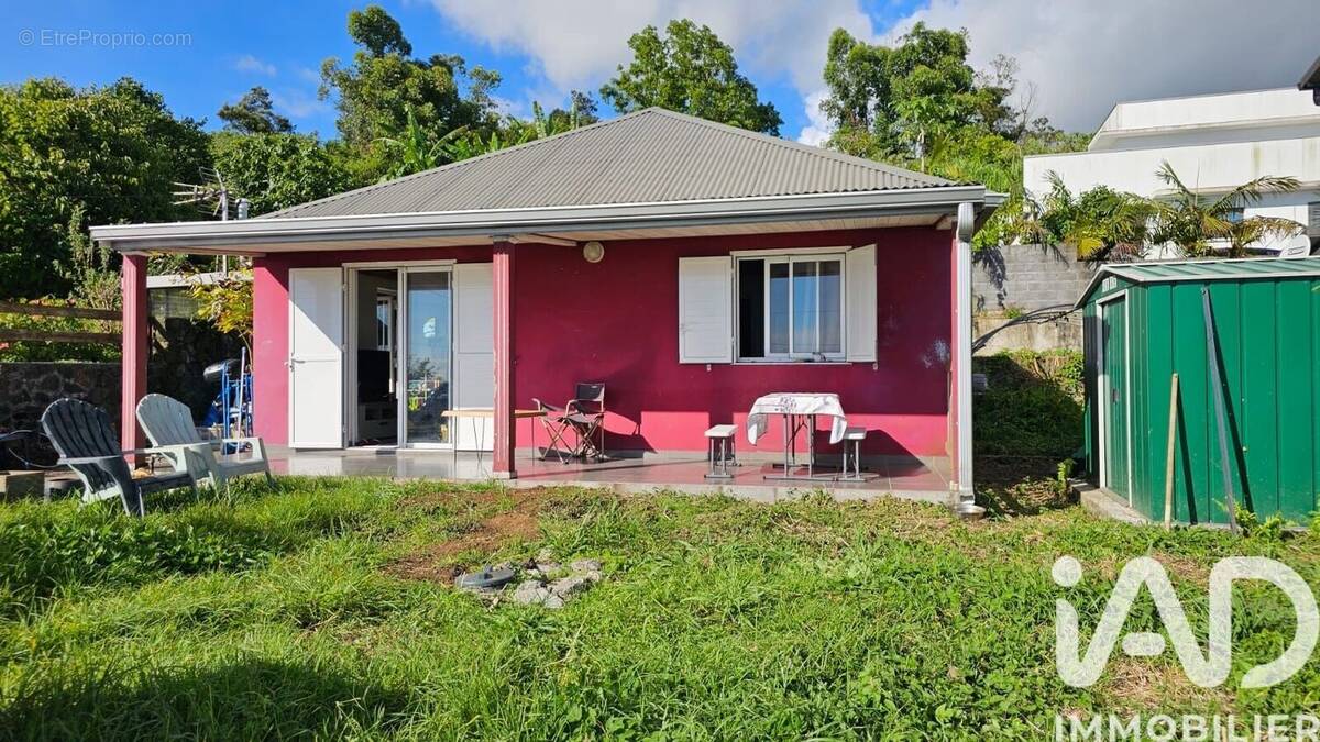 Photo 1 - Maison à LES AVIRONS