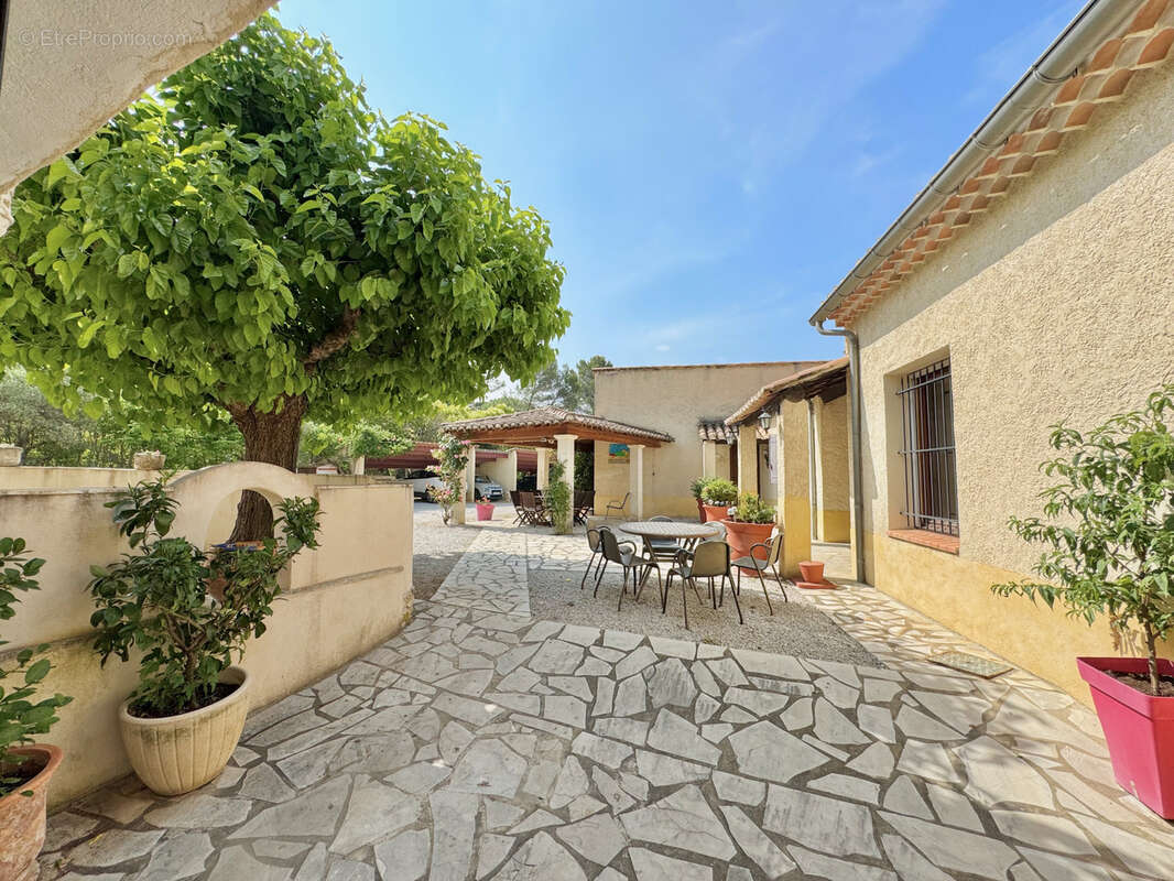 Appartement à SABLET