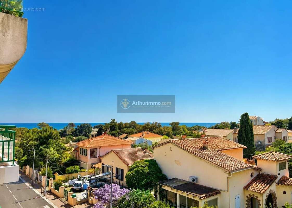 Appartement à FREJUS
