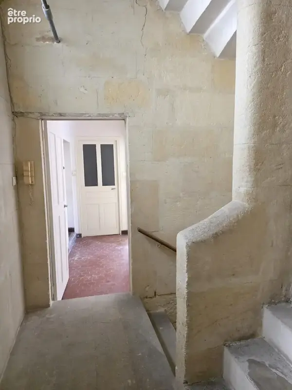 Arles centre ville historique, quartier arènes, maison 230 m2 comprenant un patio, une terrasse et un garage - photo 22