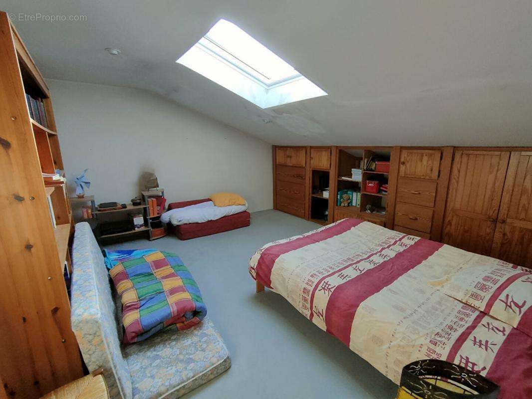 Maison à SAINT-LAURENT-SUR-SEVRE