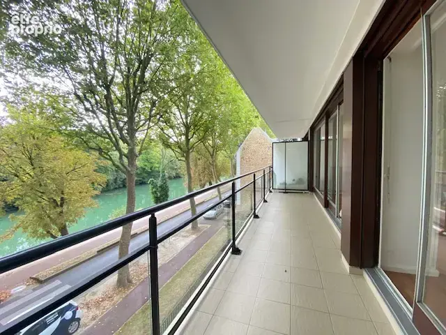 Appartement à SAINT-MAUR-DES-FOSSES