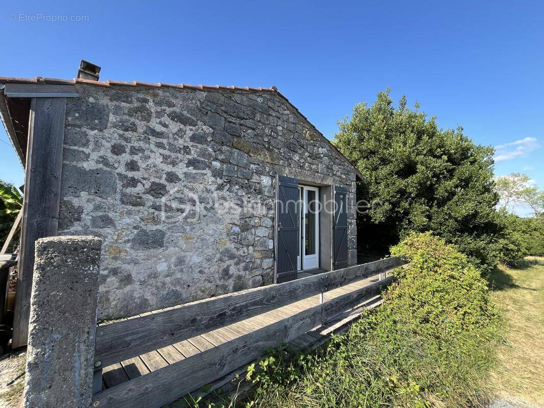 Maison à MOIRAX