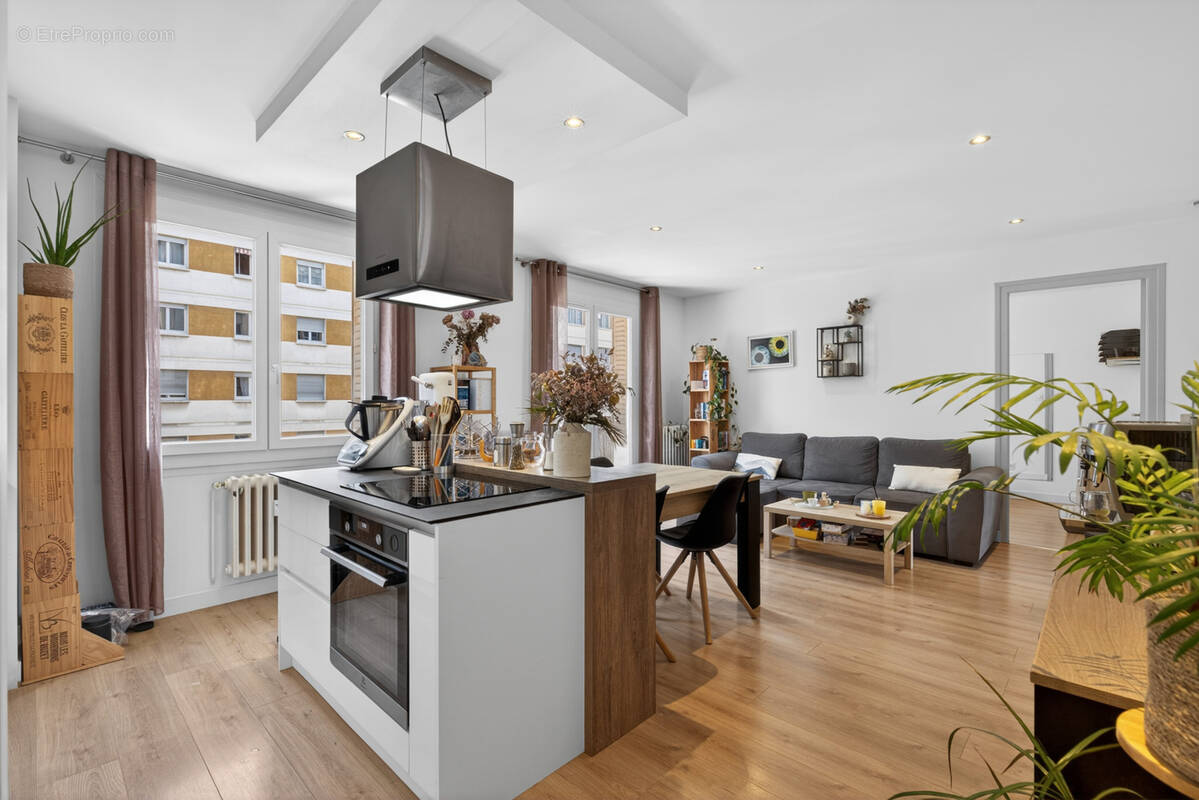 Appartement à AIX-LES-BAINS